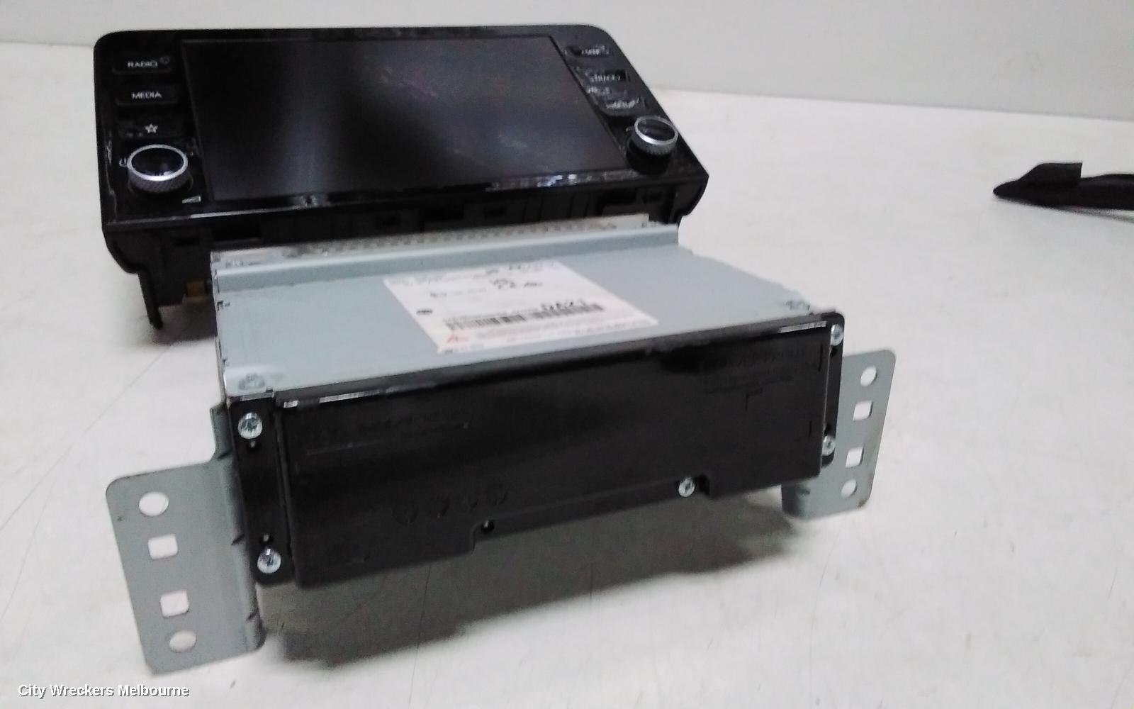 HYUNDAI STARIA RADIO/CD/DVD/SAT/TV, DISPLAY UNIT, 8IN, TOUCH SCREEN, NON SAT NAV TYPE, US4, 04/2021 ONWARDS