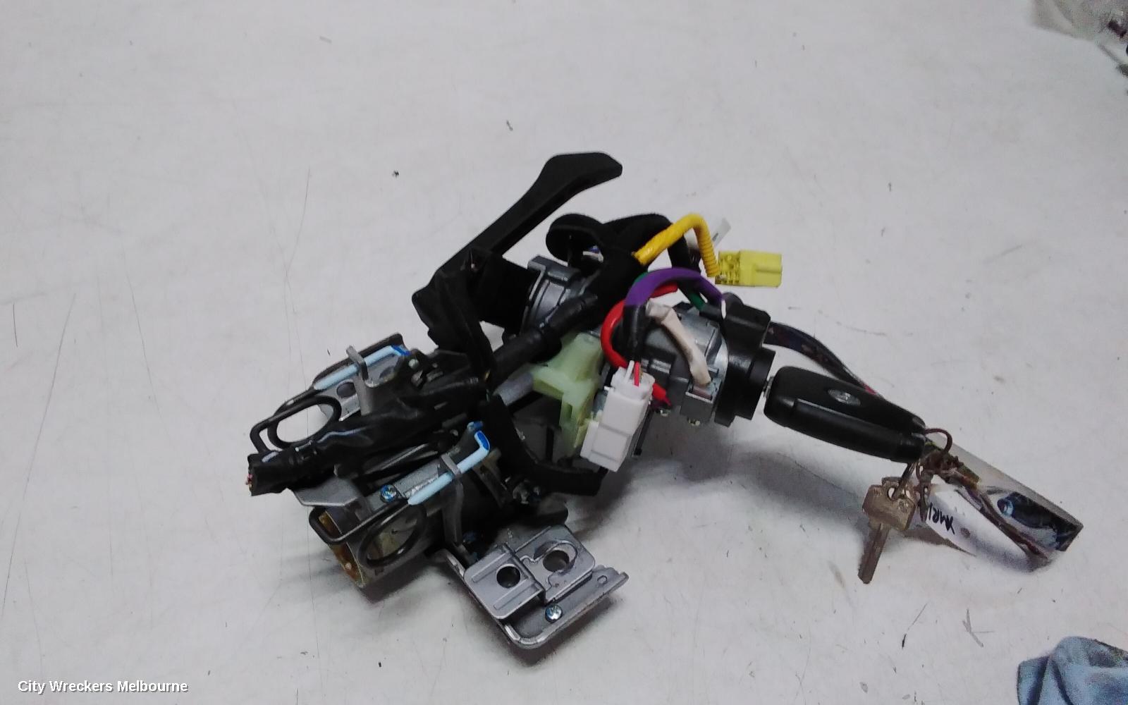 HYUNDAI STARIA IGNITION W/ KEY, US4, 04/2021 ONWARDS