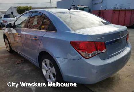 HOLDEN CRUZE RIGHT HEADLAMP, JG, 03/2009 - 02/2011