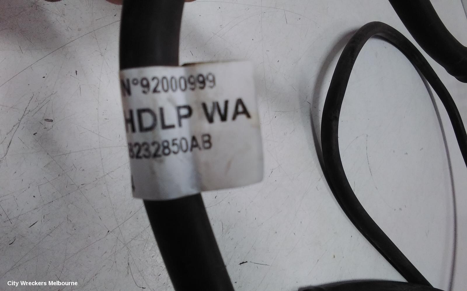 JEEP CHEROKEE WASHER JET, KL, 06/2014 - 11/2022