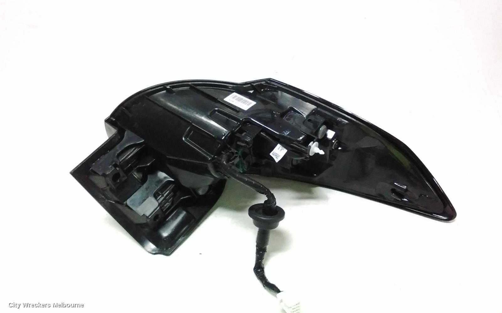 MAZDA CX9 RIGHT TAILLIGHT, TC, IN BODY, LED TYPE, 07/2016 ONWARDS