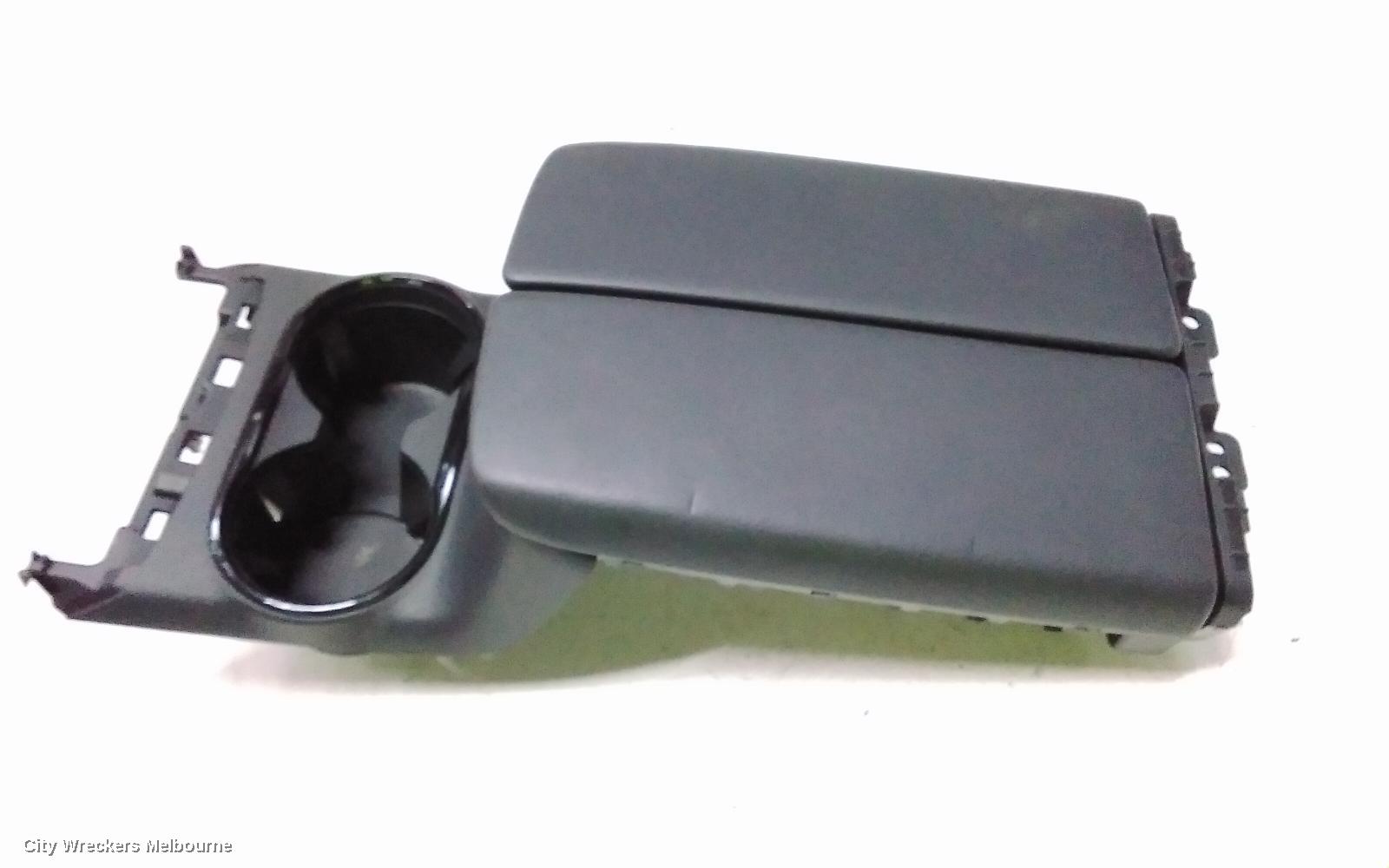 MAZDA CX9 CONSOLE, CONSOLE ASSY, LEATHER, GREY, TC, 07/2016 ONWARDS