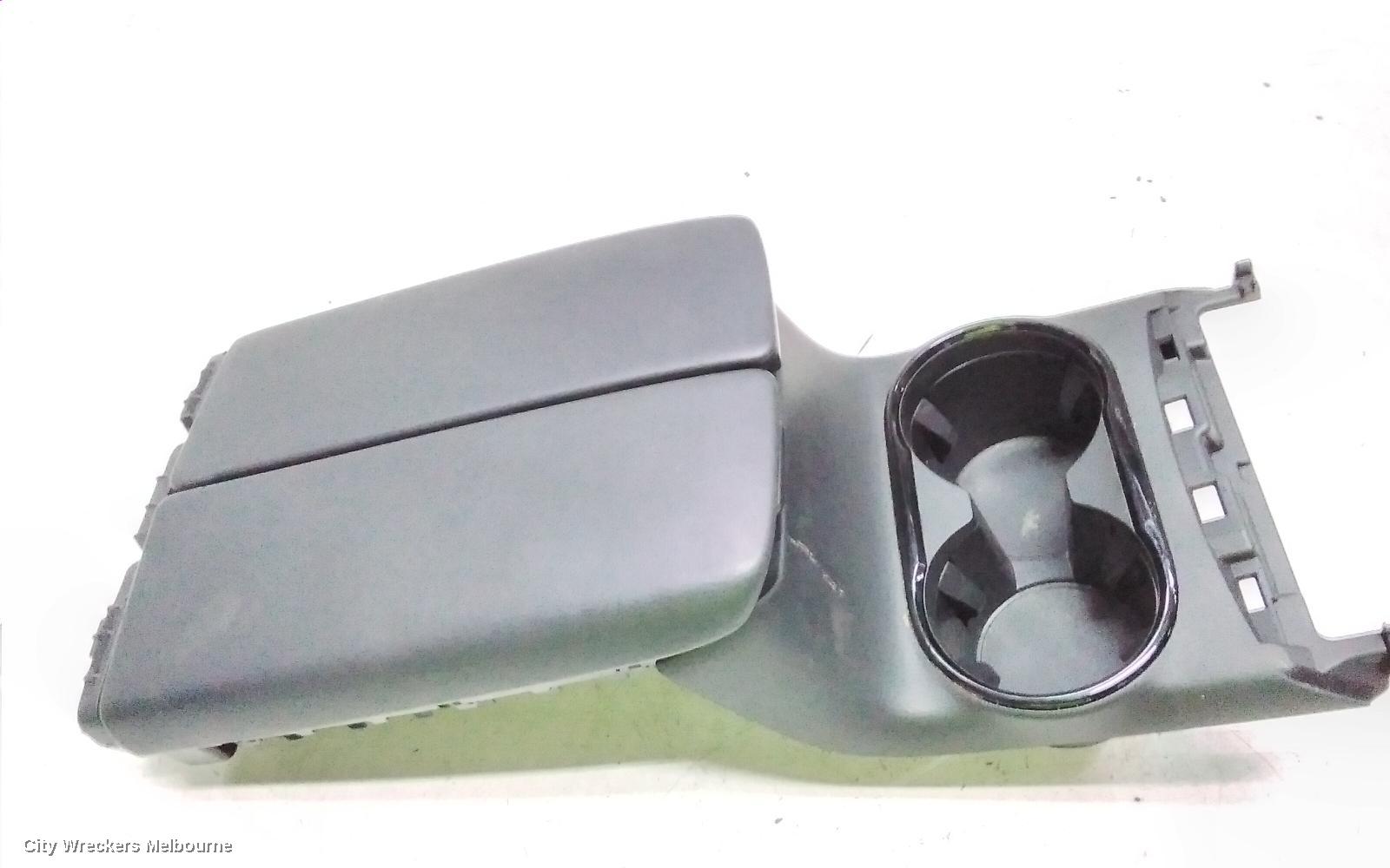 MAZDA CX9 CONSOLE, CONSOLE ASSY, LEATHER, GREY, TC, 07/2016 ONWARDS