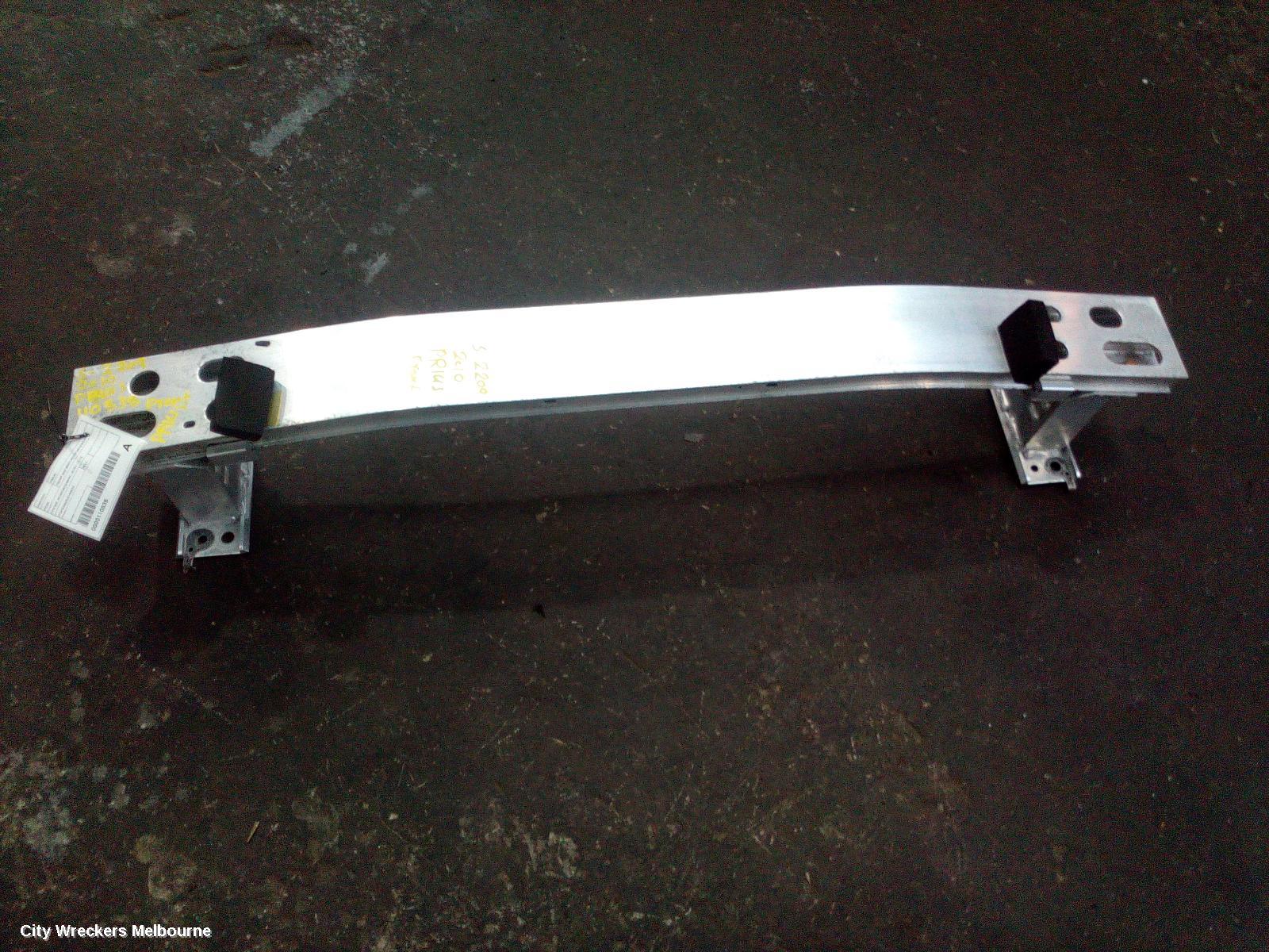 TOYOTA PRIUS F/BAR REINFORC/BRACK, ZVW30R, REINFORCEMENT, 07/2009 - 12/2015