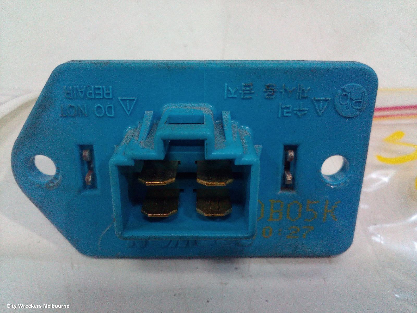 HYUNDAI TUCSON FAN SPEED RESISTOR, TL, NON CLIMATE CONTROL TYPE, 07/2015 - 01/2021
