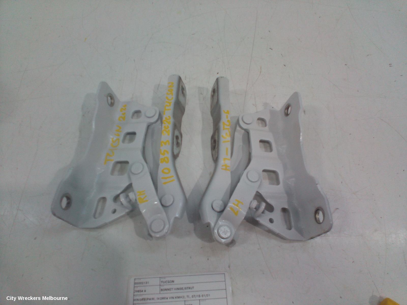 HYUNDAI TUCSON BONNET HINGE/STRUT, HINGES (PAIR), (KOREA VIN KMHJ), TL, 07/2015 - 01/2021