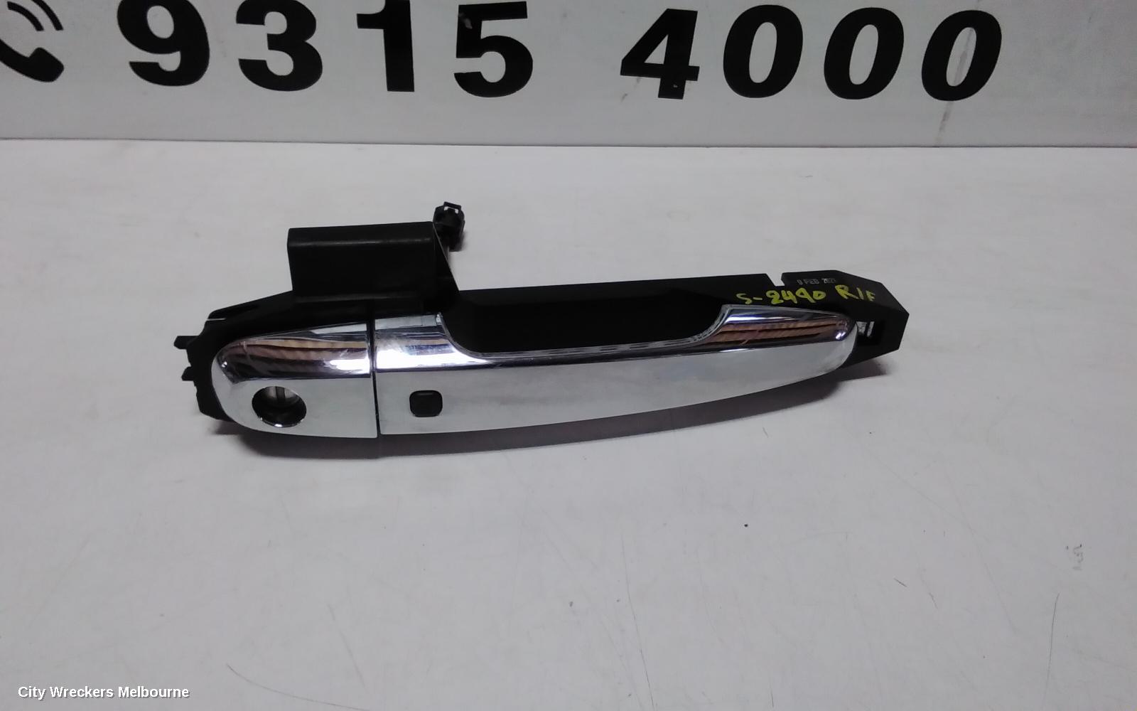 MITSUBISHI PAJERO DOOR HANDLE, OUTER, RH FRONT, CHROME, NS-NX, 08/2006 - 04/2021