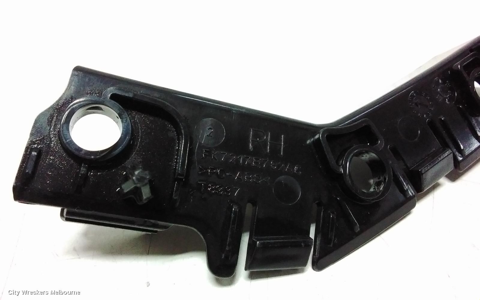 LAND ROVER DISCOVERY SPORT, L550, 01/2015 ONWARDS, RIGHT FRONT BAR SLID BARAKET : 110885