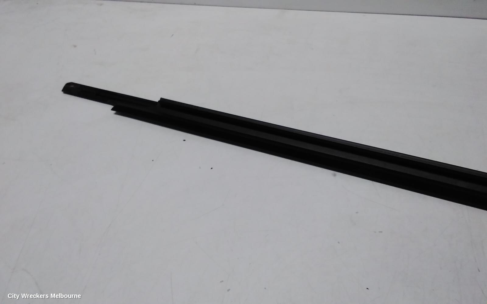 MITSUBISHI PAJERO DOOR MOULD, RHF: 110889, QE, PAJERO SPORT, 10/2015 ONWARDS