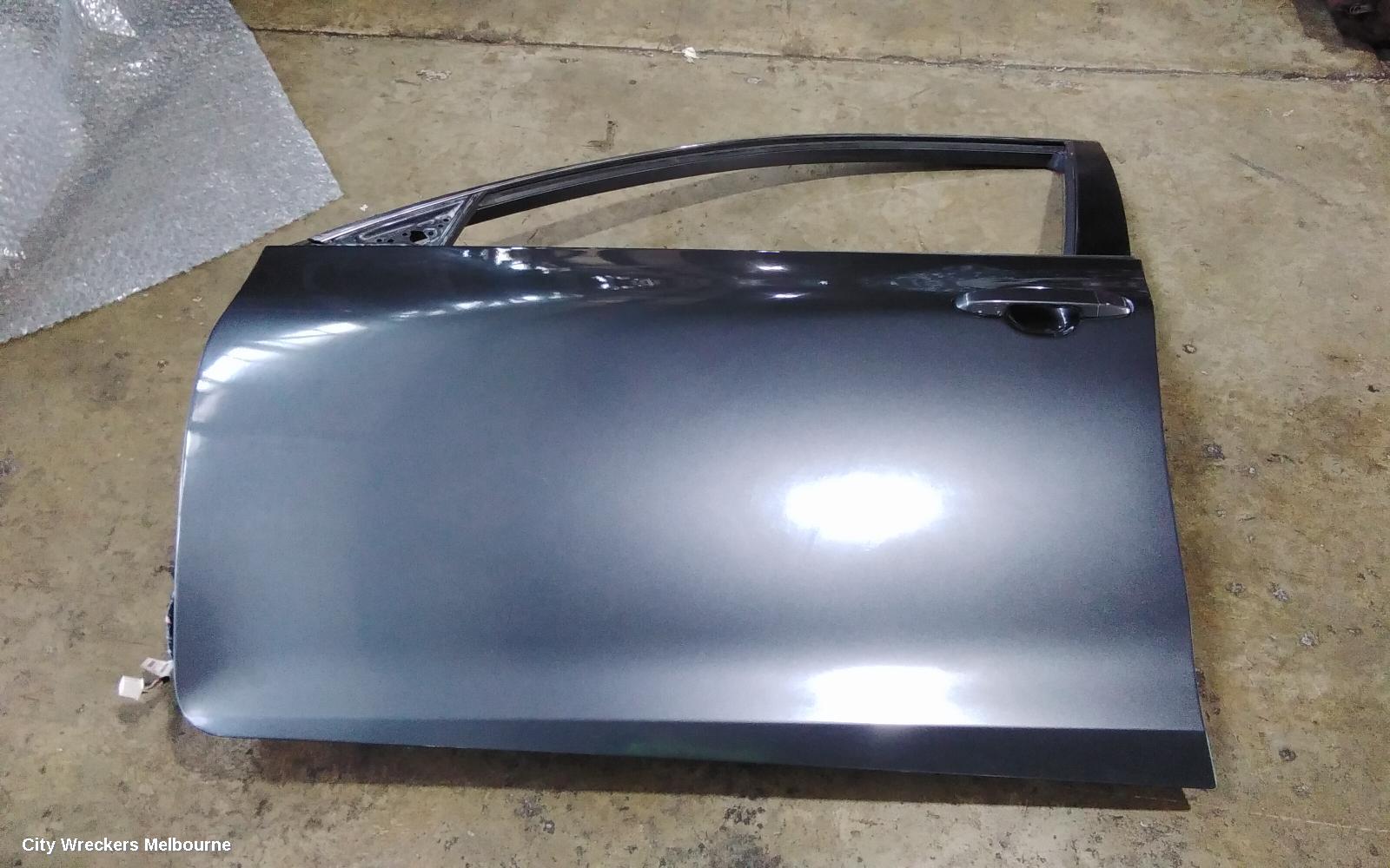 TOYOTA CAMRY LEFT FRONT DOOR, ASV50/AVV50, 04/2015 - 10/2017