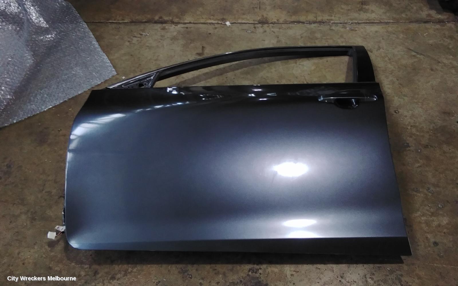 TOYOTA CAMRY LEFT FRONT DOOR, ASV50/AVV50, 04/2015 - 10/2017