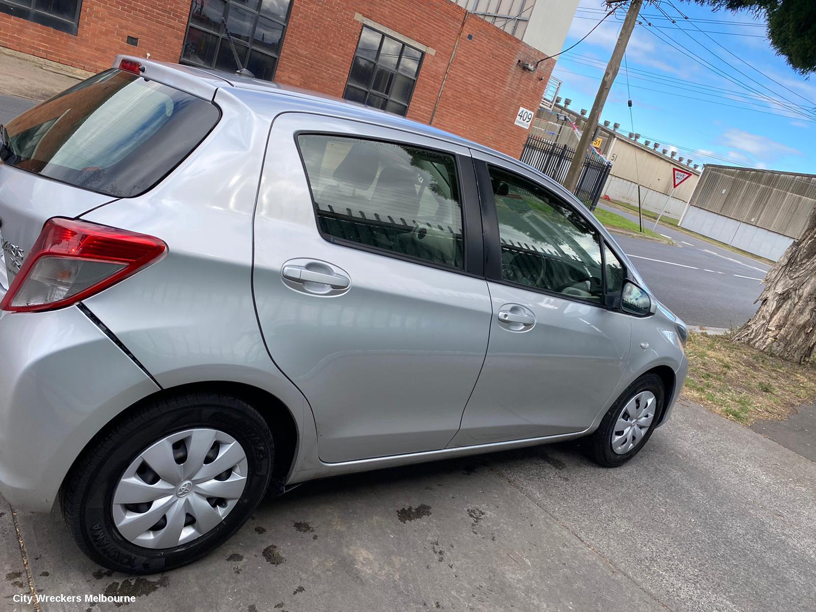 TOYOTA YARIS PWR DR WIND SWITCH, RH FRONT (MASTER SWITCH), 4 SWITCH TYPE, 5DR HATCH/SEDAN, NCP13#, 08/2011 - 12/2019
