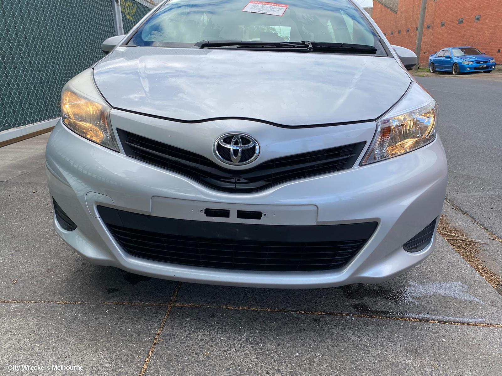 TOYOTA YARIS PWR DR WIND SWITCH, RH FRONT (MASTER SWITCH), 4 SWITCH TYPE, 5DR HATCH/SEDAN, NCP13#, 08/2011 - 12/2019