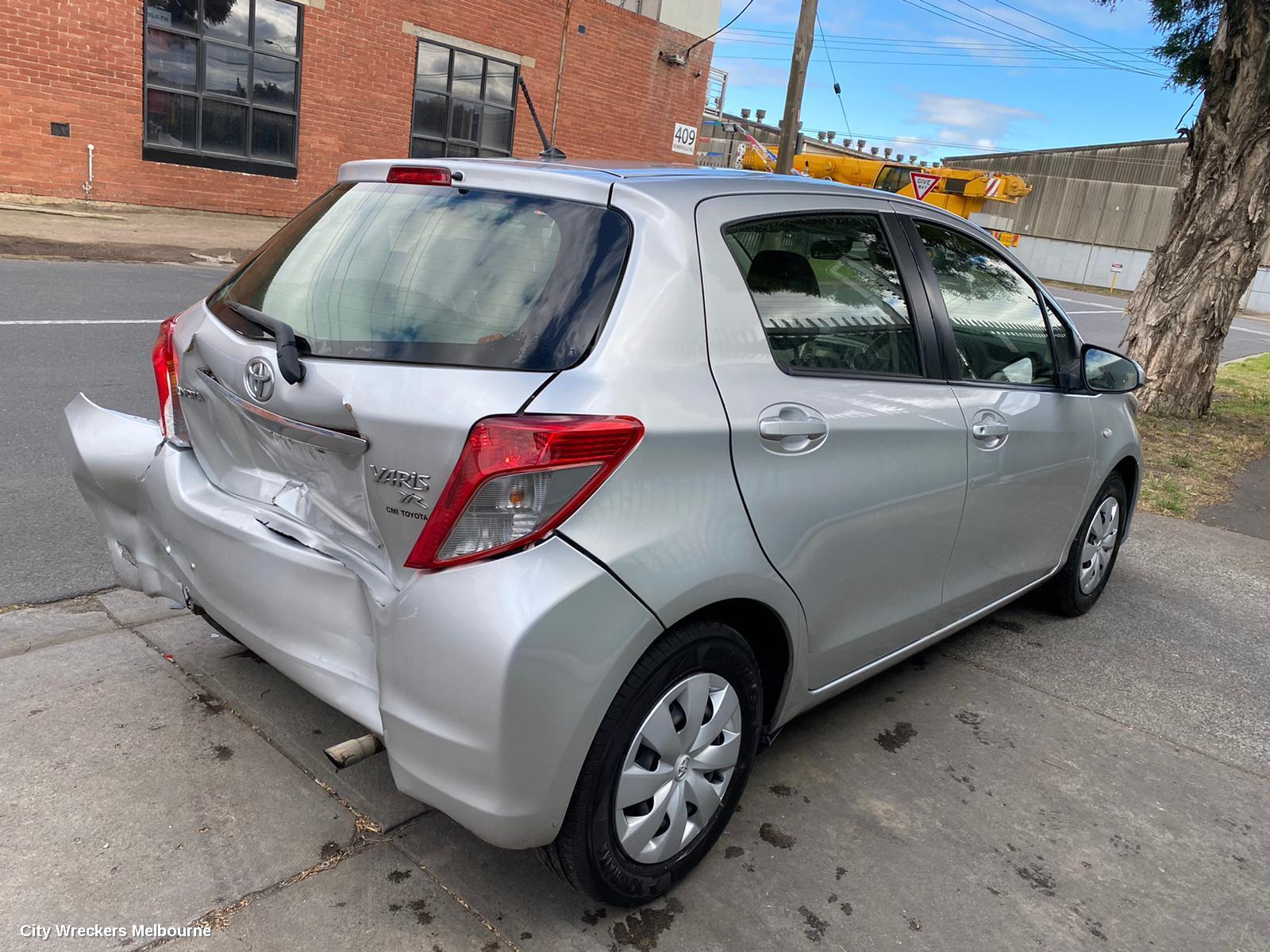 TOYOTA YARIS PWR DR WIND SWITCH, RH FRONT (MASTER SWITCH), 4 SWITCH TYPE, 5DR HATCH/SEDAN, NCP13#, 08/2011 - 12/2019