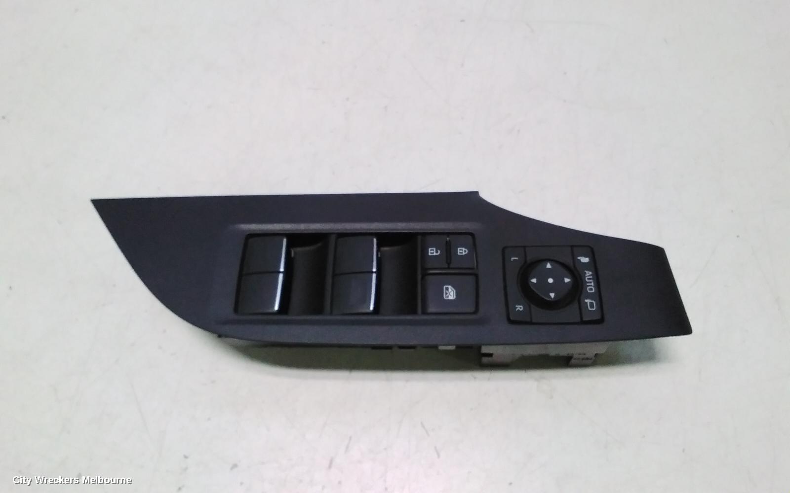 TOYOTA RAV4 PWR DR WIND SWITCH, RH FRONT, BLOCK MASTER SWITCH, AUTO FOLD TYPE, XA50, 11/2018 ONWARDS