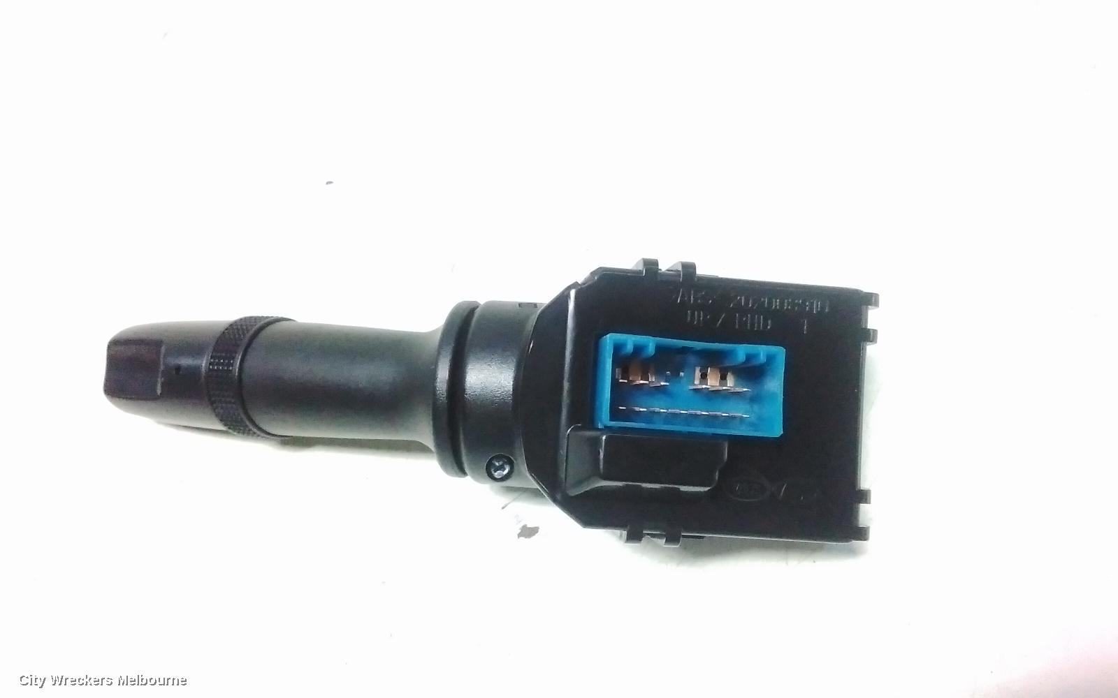 HYUNDAI I45 COMBINATION SWITCH, WIPER SWITCH, YF, 02/2010 - 04/2014