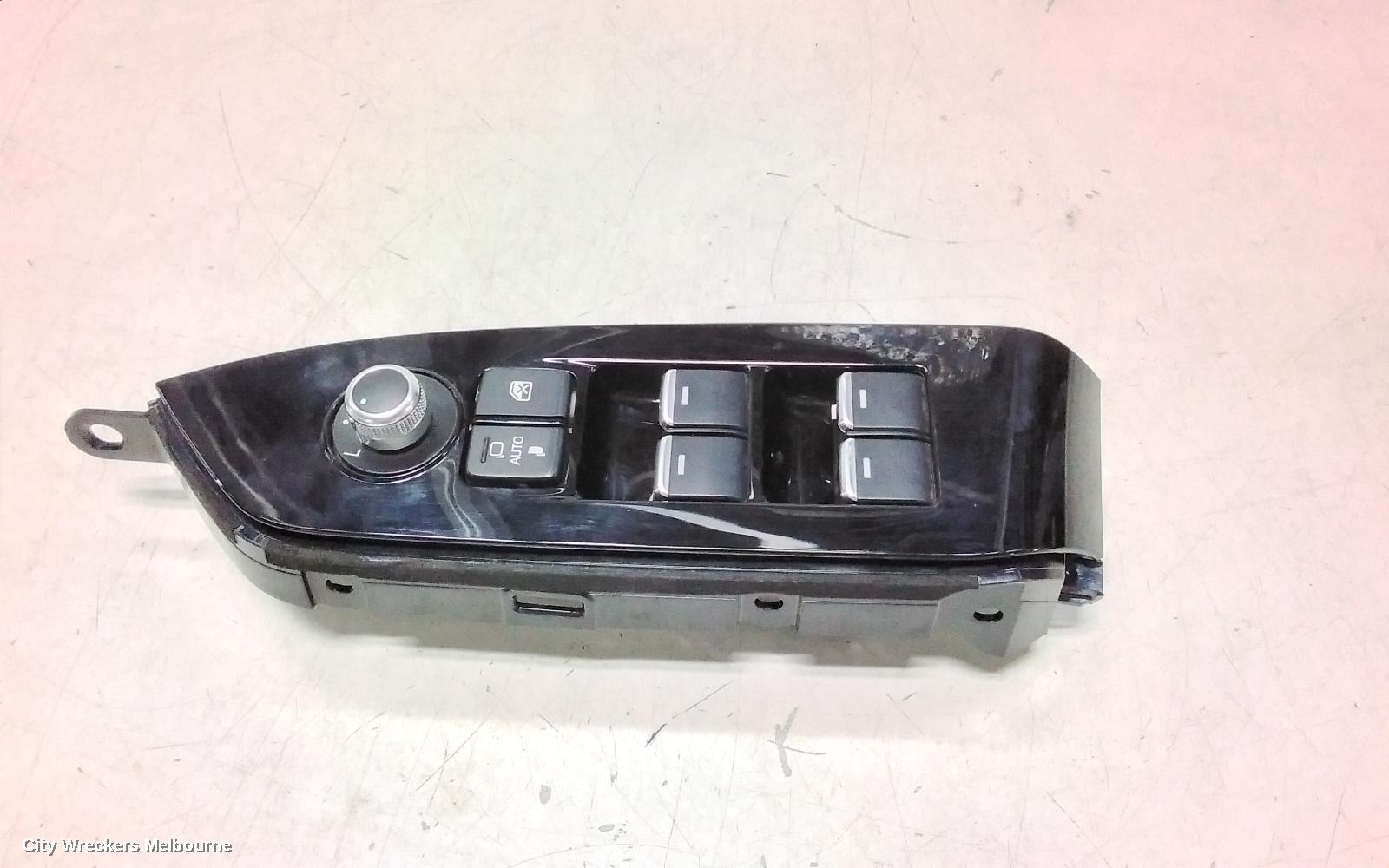 MAZDA CX5 PWR DR WIND SWITCH, RH FRONT (MASTER SWITCH), KF, W/ POWER FOLD TYPE, 02/2017 ONWARDS