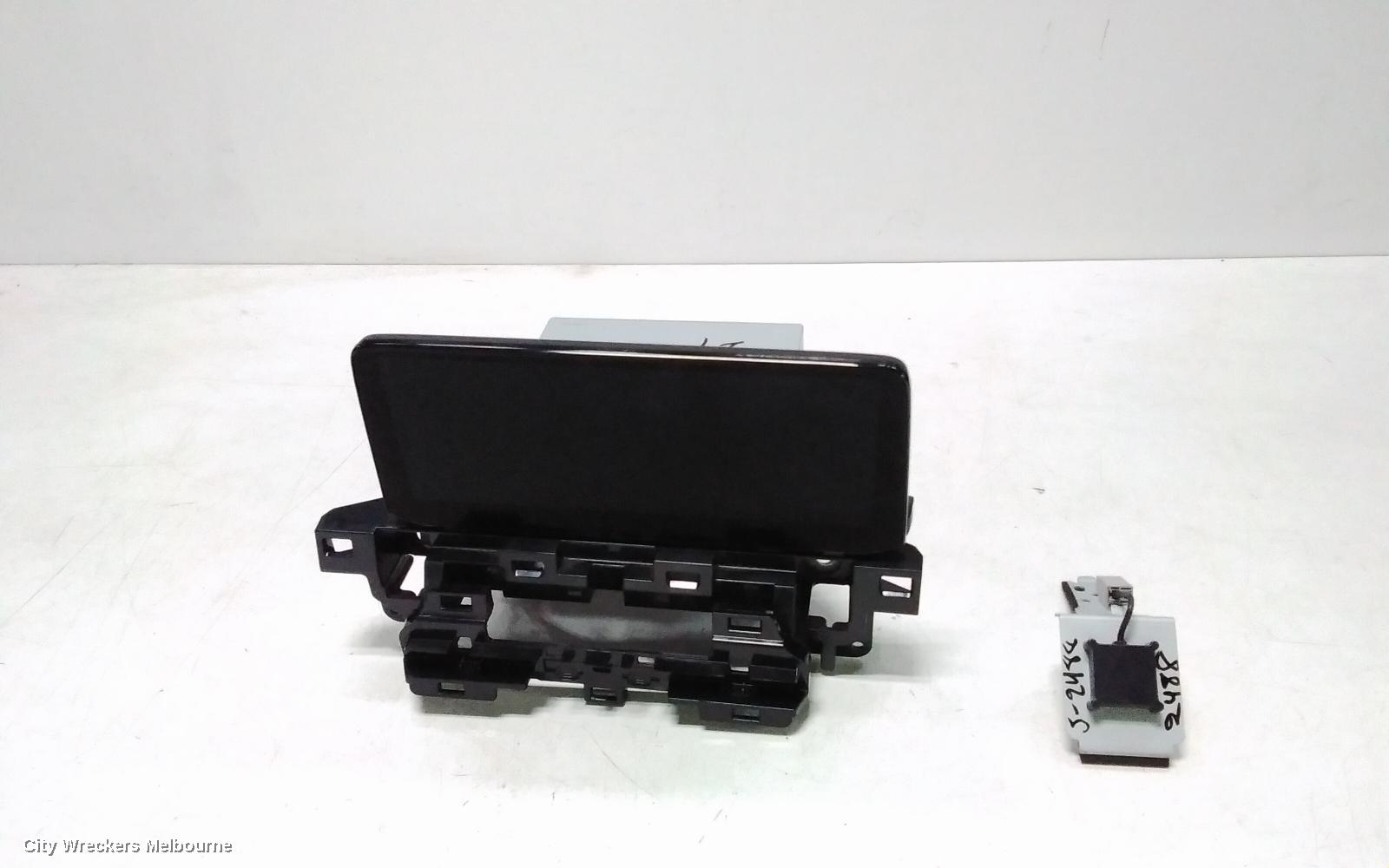 MAZDA CX5 RADIO/CD/DVD/SAT/TV, HEAD UNIT, W/ SAT NAV, KF, 11/2020 ONWARDS