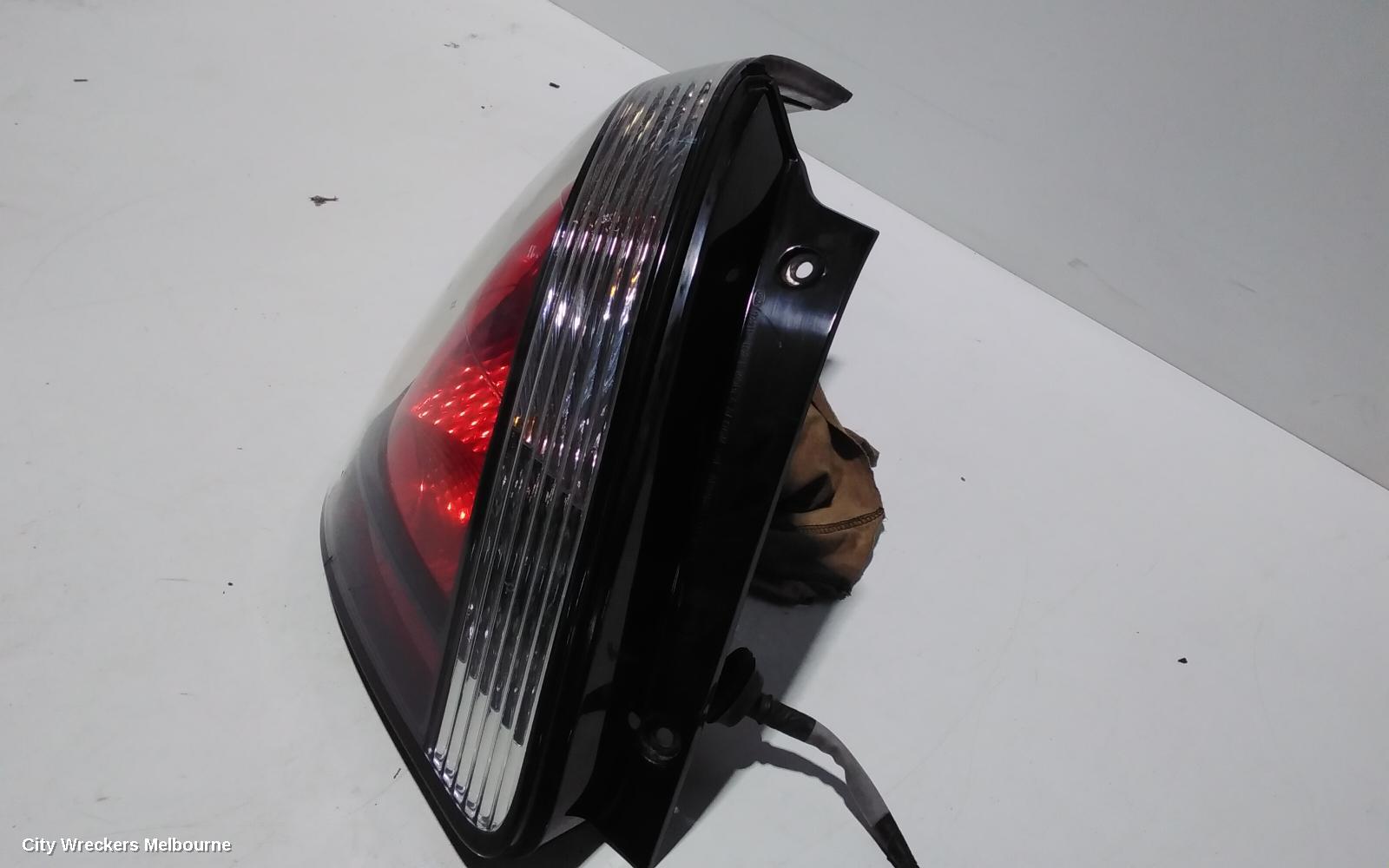 KIA RIO LEFT TAILLIGHT, IN BODY, JB, HATCH, 08/2005 - 07/2011
