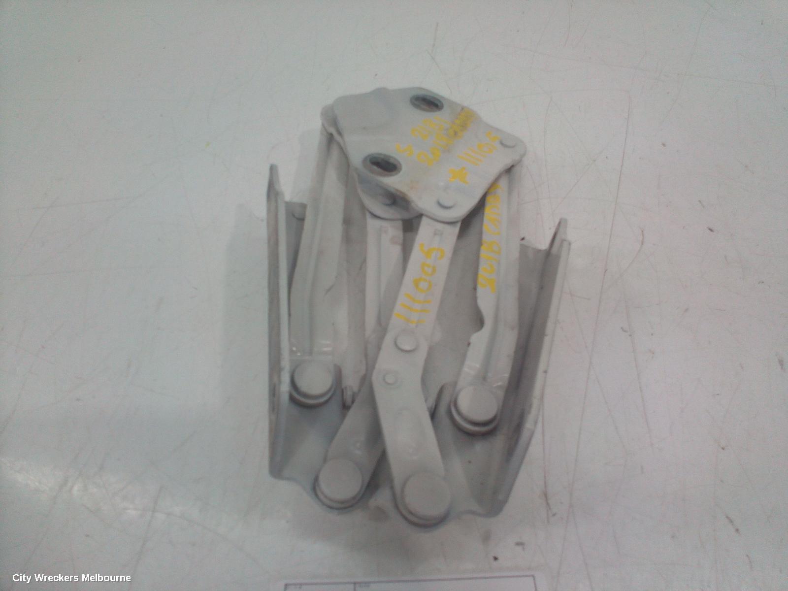 VOLKSWAGEN CADDY BONNET HINGE/STRUT, 2KN, 12/2015 - 02/2021