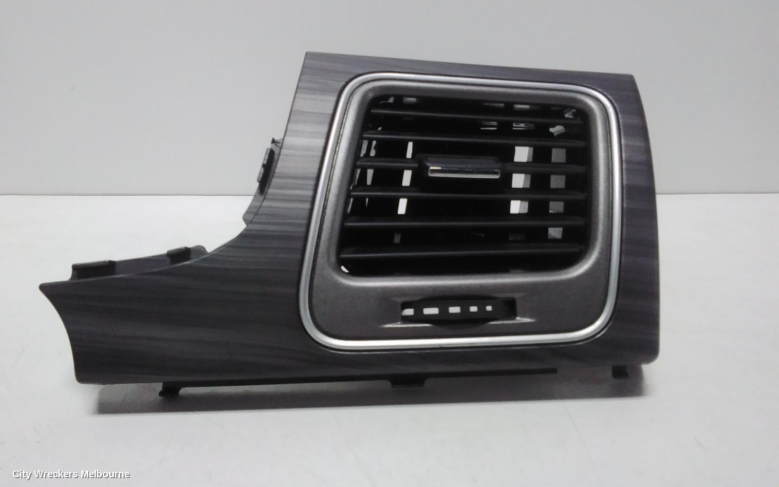 LDV G10, SV7A, WAGON 04/2015 - 08/2022, RH AIR VENT: 111062