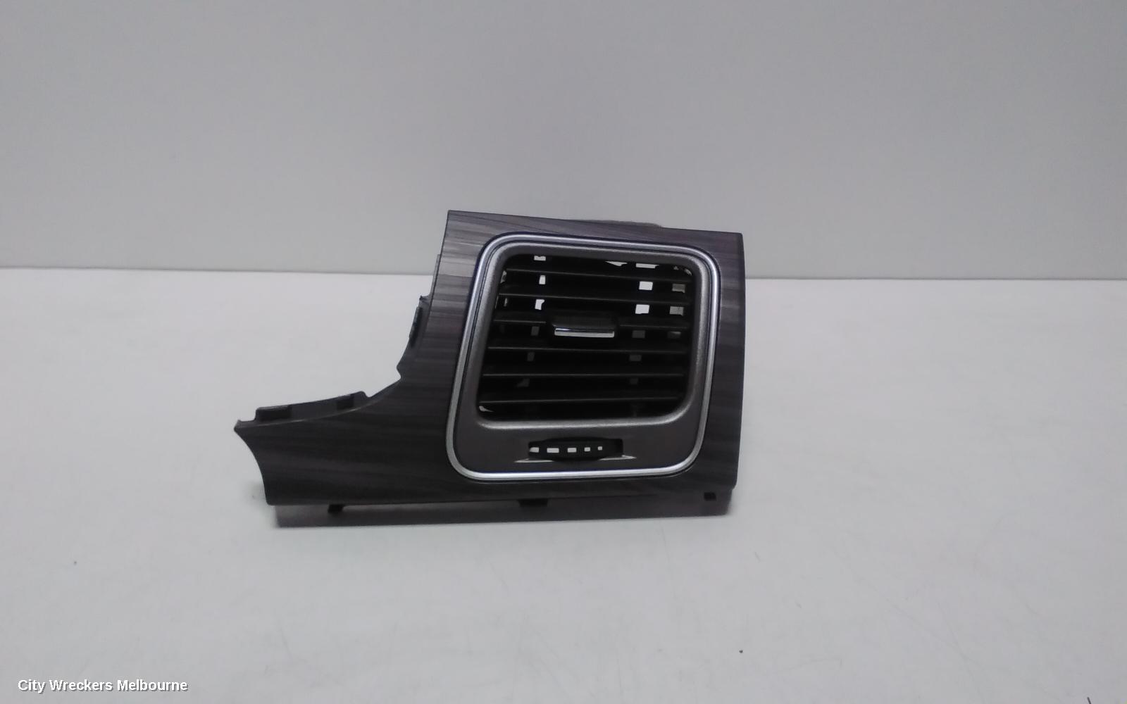 LDV G10, SV7A, WAGON 04/2015 - 08/2022, RH AIR VENT: 111062