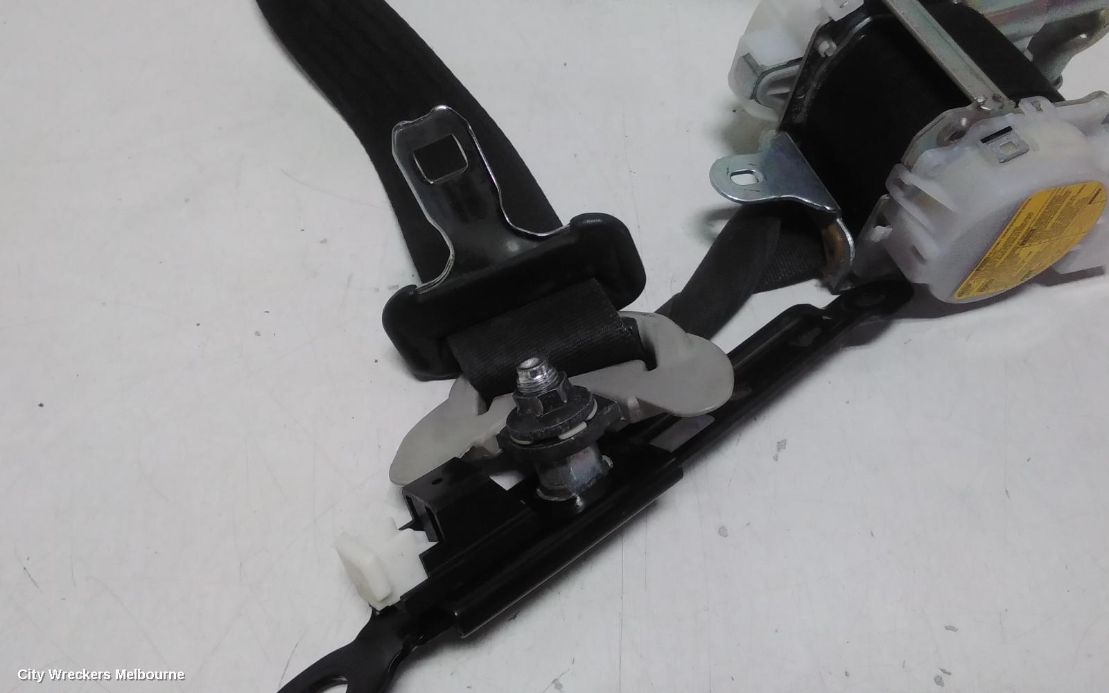 LEXUS IS250/IS250C SEATBELT/STALK, RH FRONT, SEAT BELT ONLY, BLACK, W/ GREY PLASTIC TYPE, SEDAN, GSE20R, 11/2005 - 09/2008