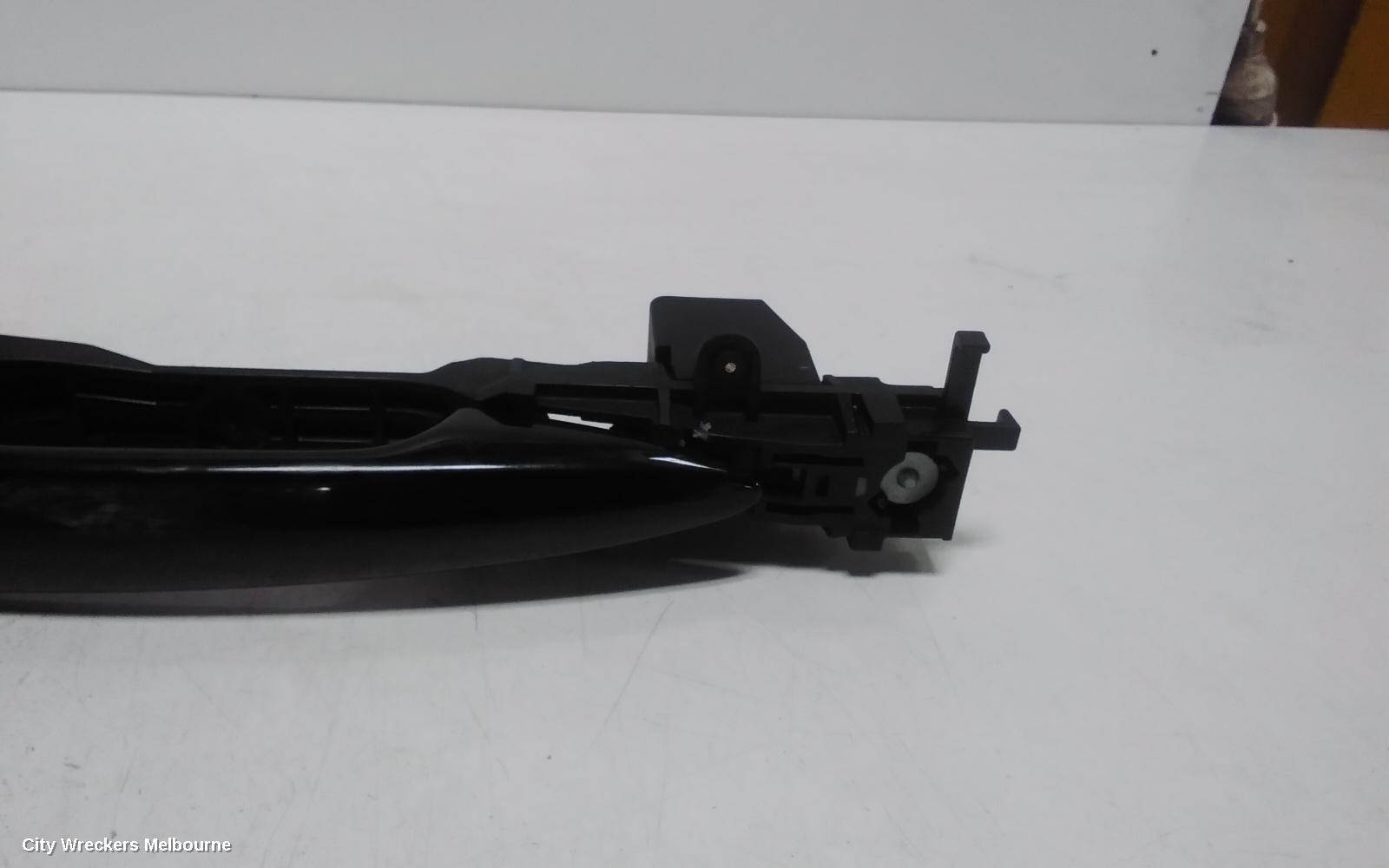 LEXUS IS250/IS250C DOOR HANDLE, OUTER, RH FRONT, COLOUR CODED, SEDAN, GSE20R, 11/2005 - 09/2008