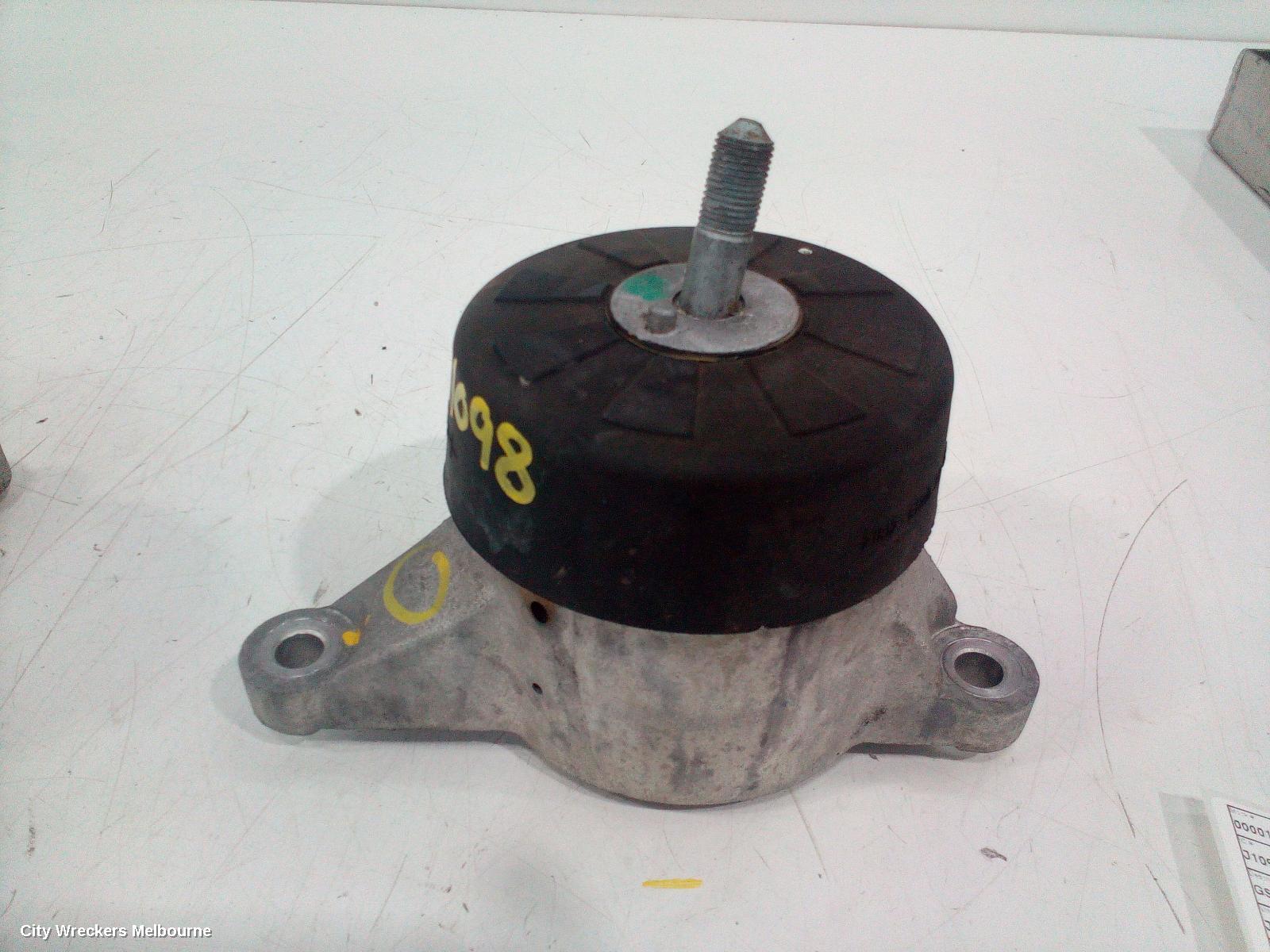 HYUNDAI GENESIS MOUNT, DH, 11/2014 - 01/2018