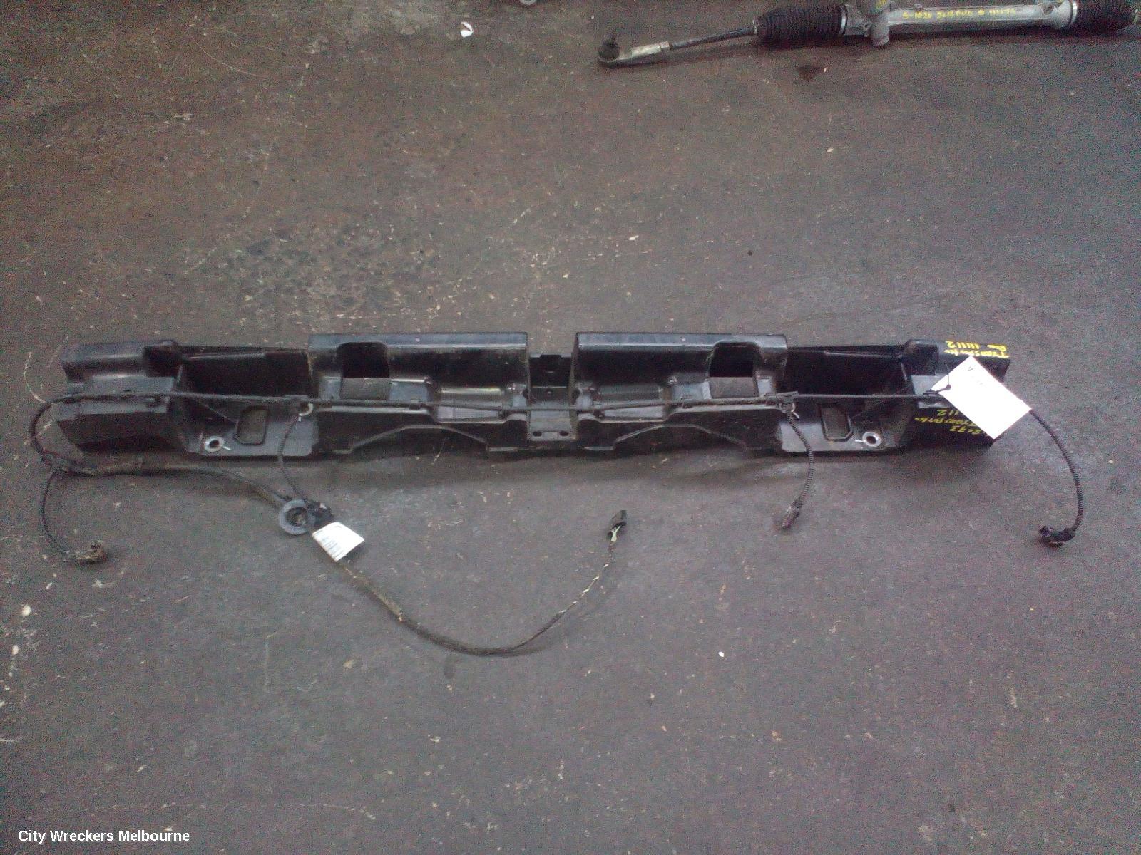 VOLKSWAGEN TRANSPORTER R/BAR BRACKET/REINFO, MAIN REINFORCEMENT, T6, 07/2015 ONWARDS