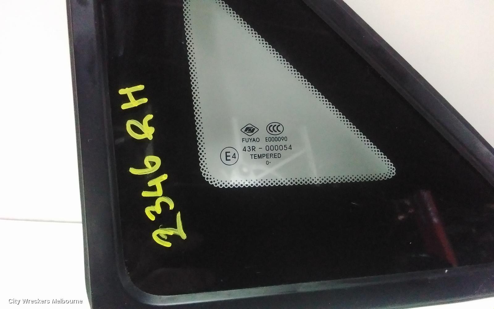 LDV G10 RIGHT FRONT 1/4 DOOR GLASS, SV7A/SV7C, WAGON/VAN, 04/2015 ONWARDS