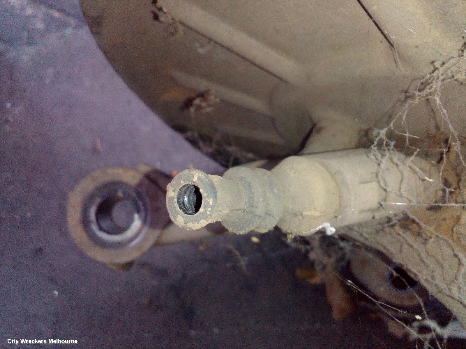SKODA YETI LEFT FRONT HUB ASSEMBLY, 5L, ABS TYPE, 09/2011 - 12/2017