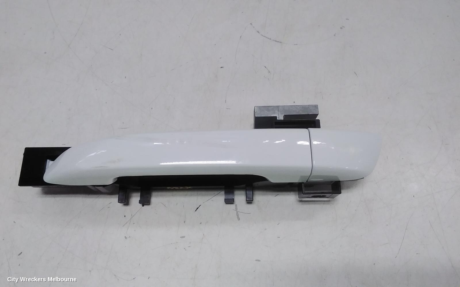 ISUZU MU-X DOOR HANDLE, 2ND GEN, LH REAR, OUTER, COLOUR CODED, KEYLESS, 03/2021 ONWARDS