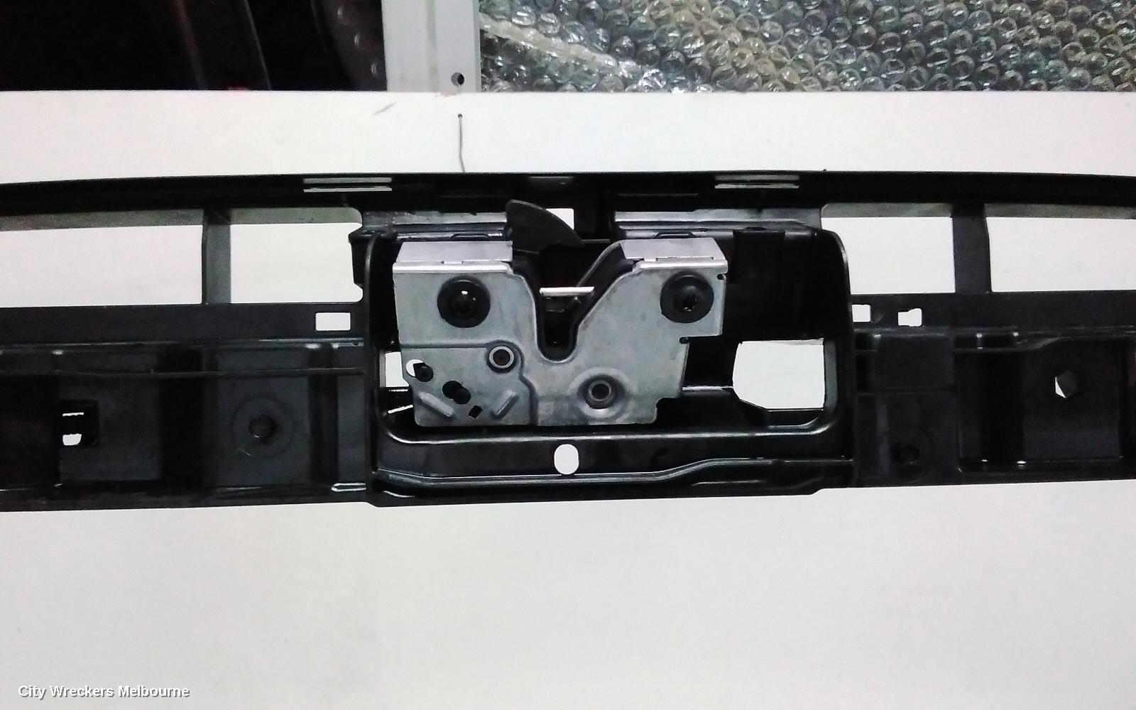VOLKSWAGEN PASSAT RADIATOR SUPPORT, B8/MK7, 06/2015 ONWARDS
