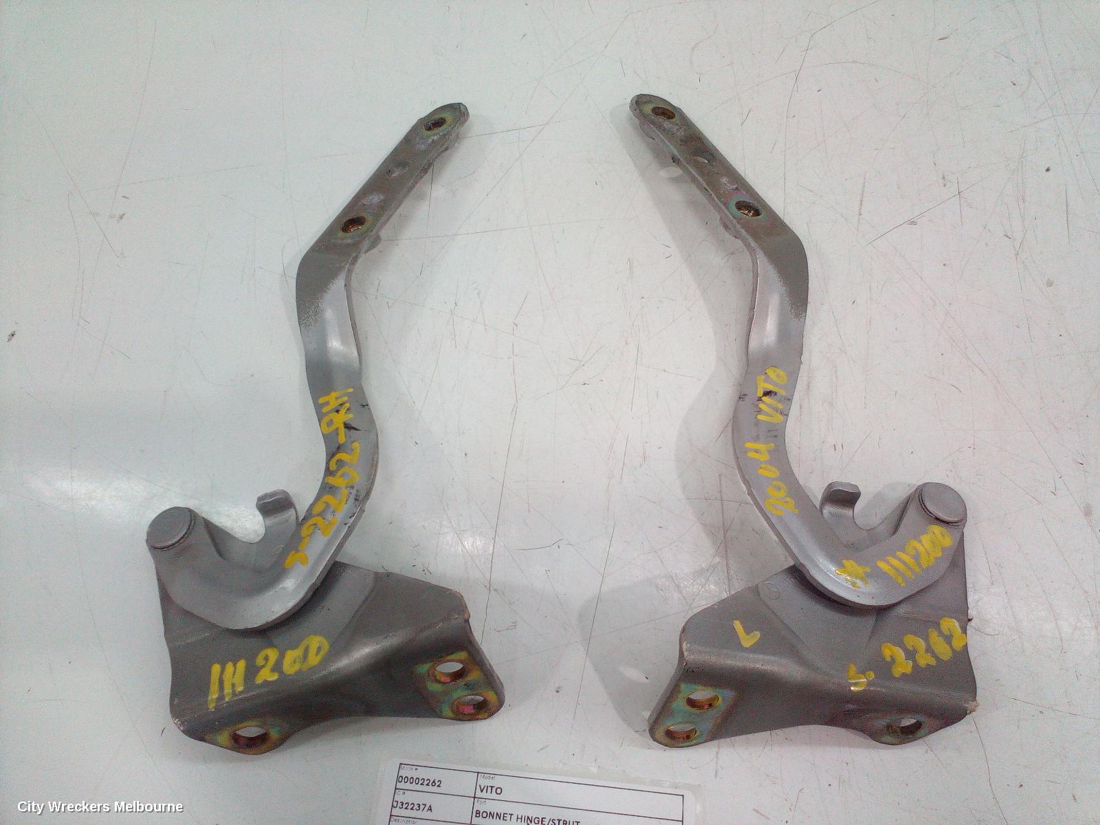 MERCEDES VITO BONNET HINGE/STRUT, HINGES (PAIR), 639, 04/2004 - 01/2011