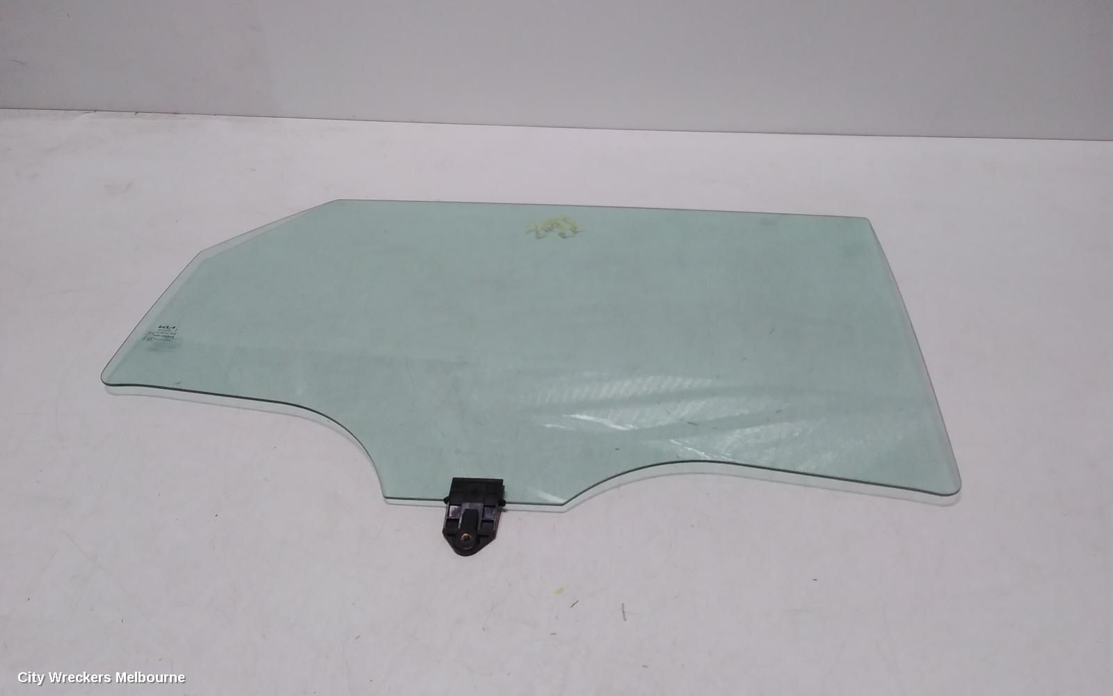 KIA SPORTAGE RIGHT REAR DOOR WINDOW, NQ5, 09/2021 ONWARDS