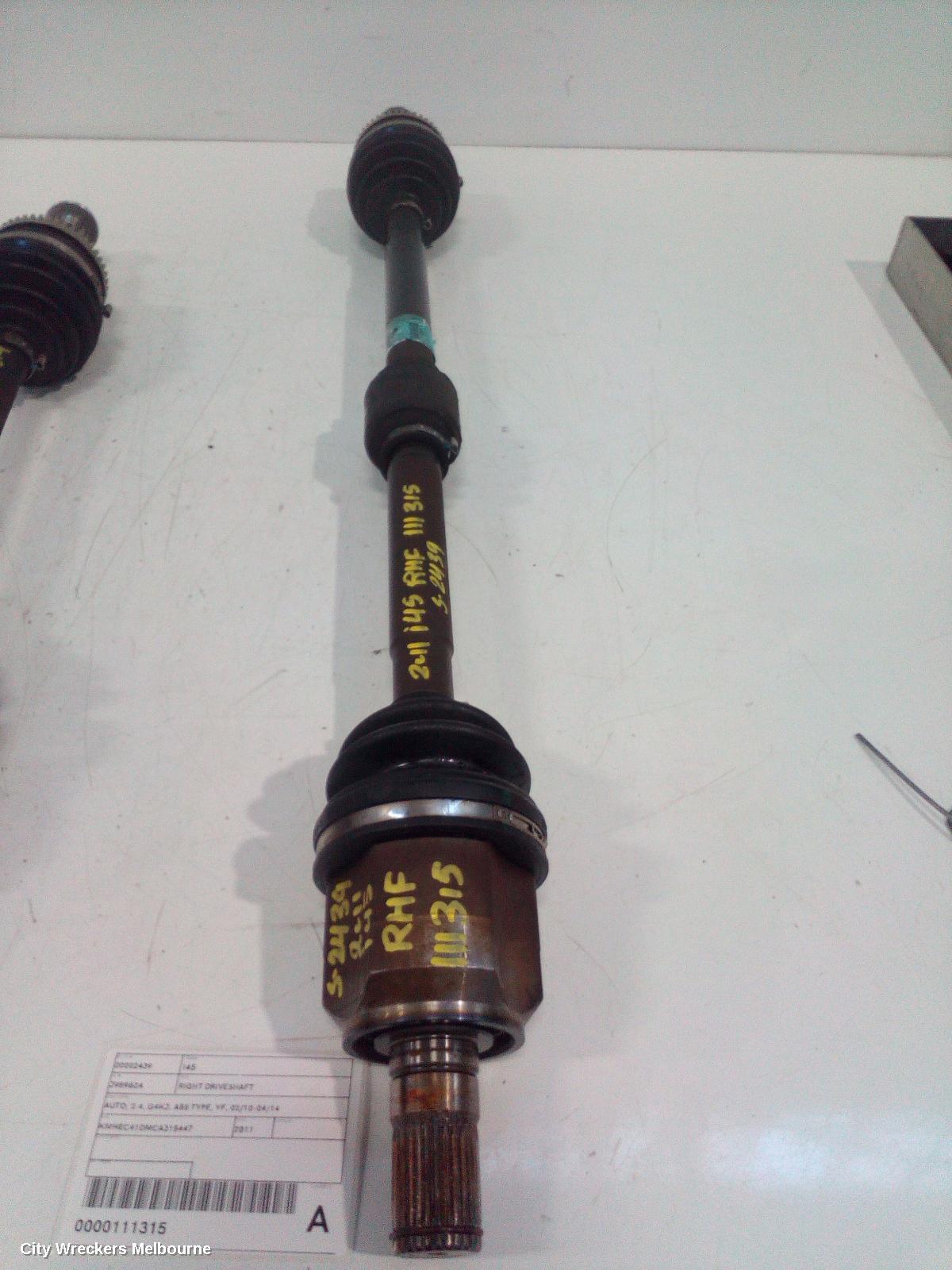 HYUNDAI I45 RIGHT DRIVESHAFT, AUTO, 2.4, G4KJ, ABS TYPE, YF, 02/2010 - 04/2014