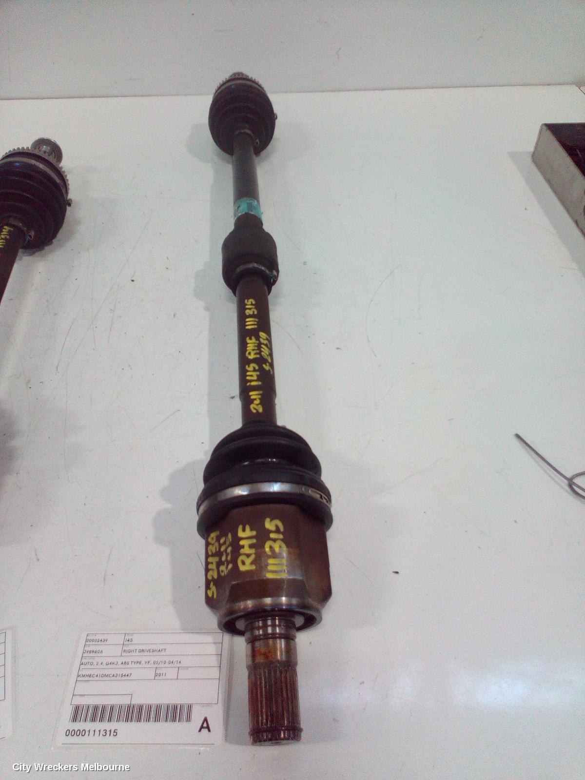 HYUNDAI I45 RIGHT DRIVESHAFT, AUTO, 2.4, G4KJ, ABS TYPE, YF, 02/2010 - 04/2014