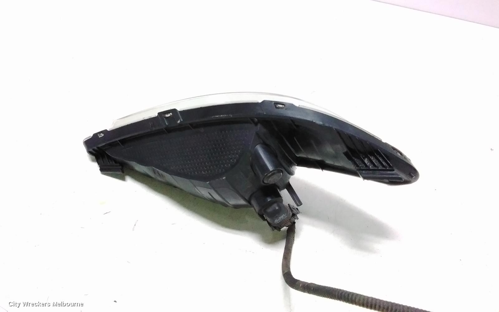 HYUNDAI I45 RIGHT INDICATOR/FOG/SIDE, BUMPER FOGLAMP, YF, 02/2010 - 05/2013 (AUS ONLY)