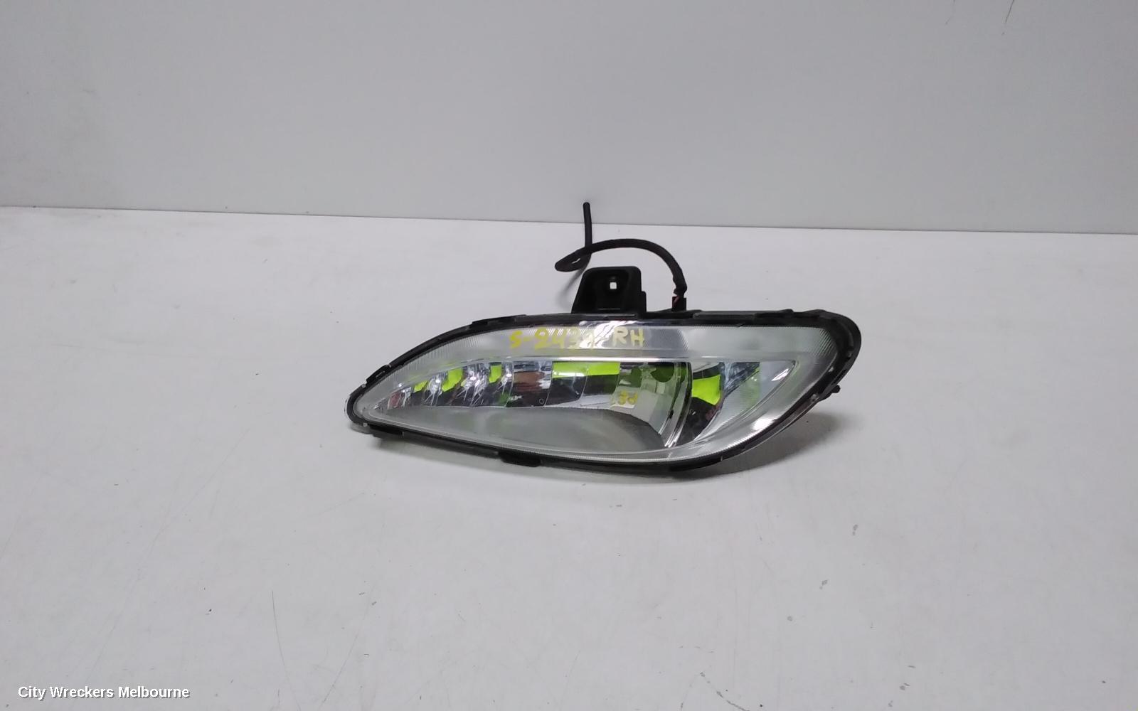 HYUNDAI I45 RIGHT INDICATOR/FOG/SIDE, BUMPER FOGLAMP, YF, 02/2010 - 05/2013 (AUS ONLY)