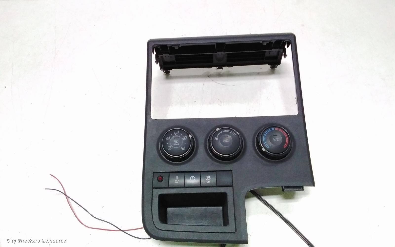TOYOTA HIACE HEATER/AC CONTROLS, DUAL ZONE TYPE, 300 SERIES, 04/2019 ONWARDS