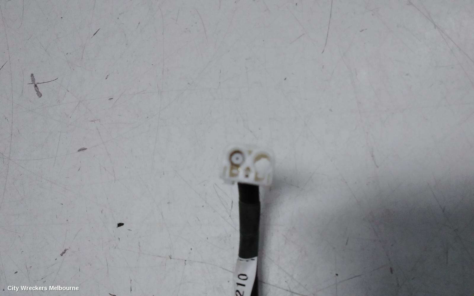 TOYOTA HIACE ANTENNA, RADIO ANTENNA (ROOF MOUNTED), 300 SERIES, 04/2019 ONWARDS