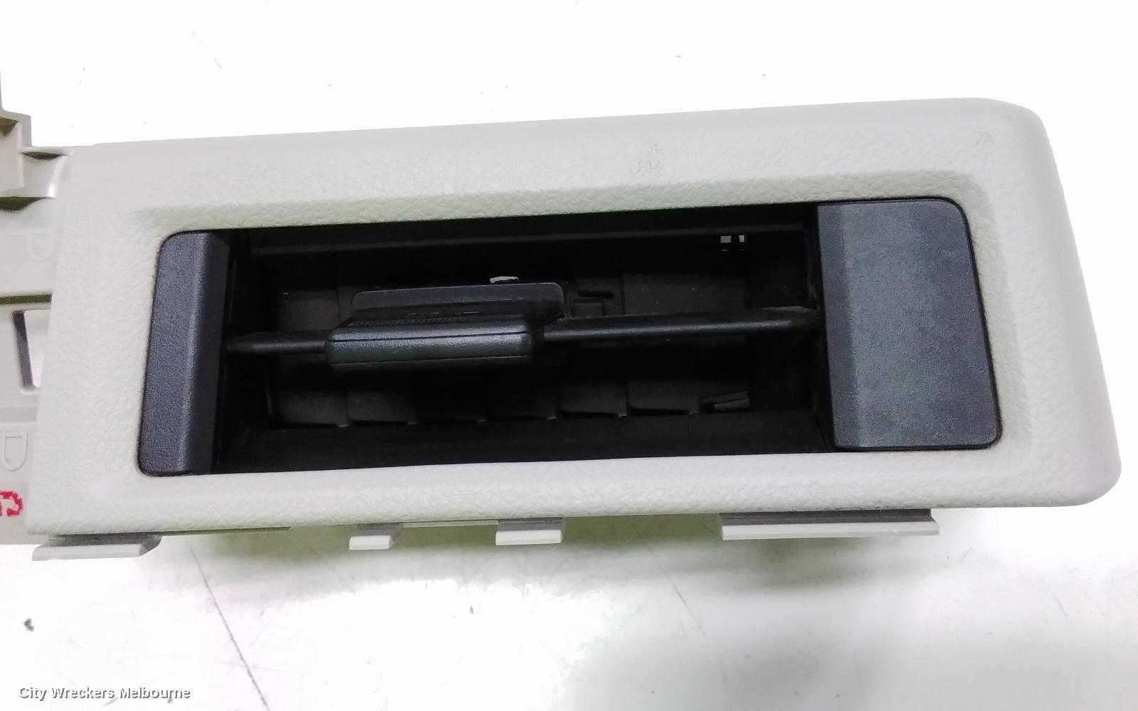 TOYOTA HIACE, 300 SERIES, 02/2019 ONWARDS, LH AIR VENT: 111356