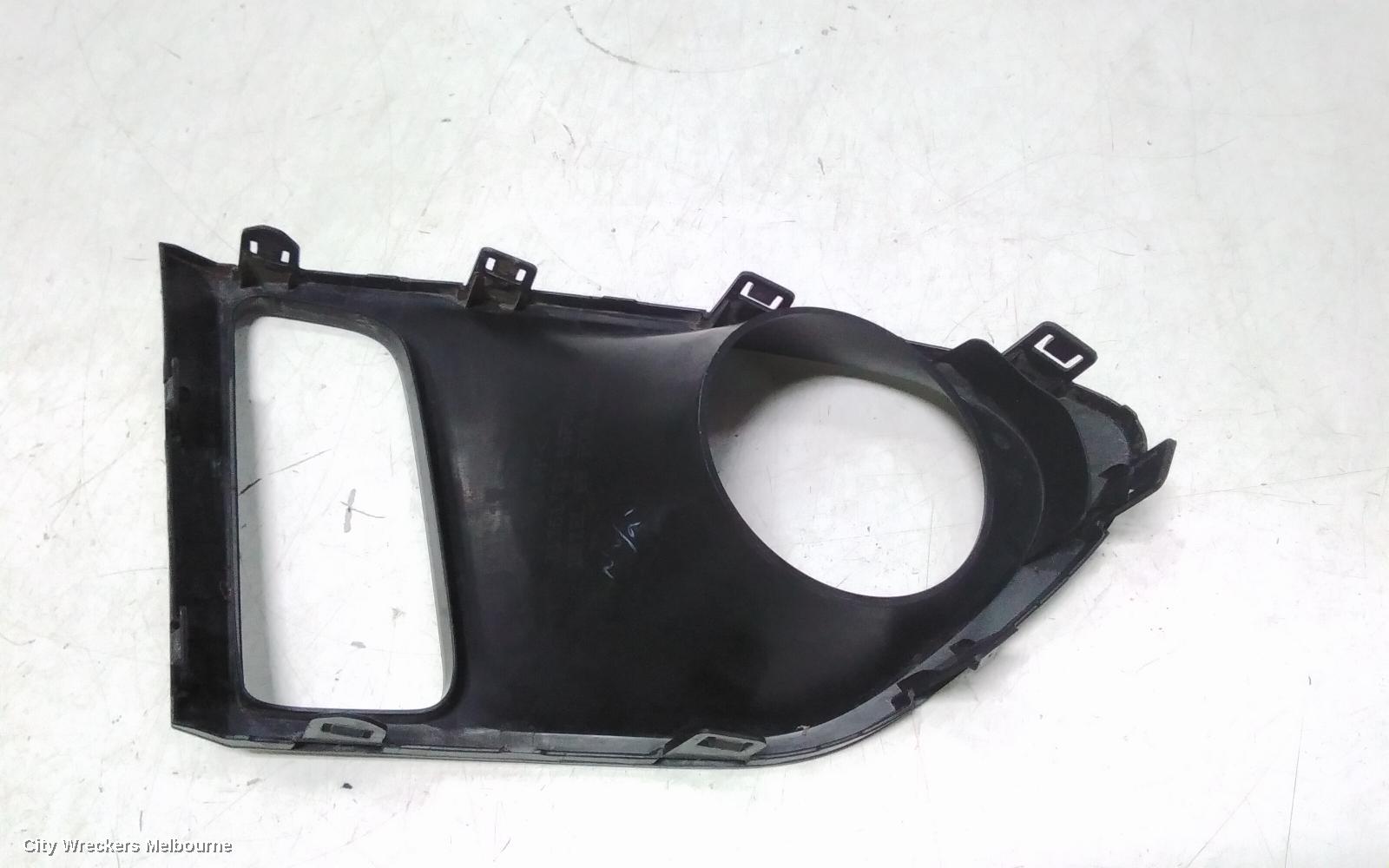 SUZUKI BALENO LEFT INDICATOR/FOG/SIDE, DAYTIME RUNNING LAMP, EW, 04/2016 - 07/2019