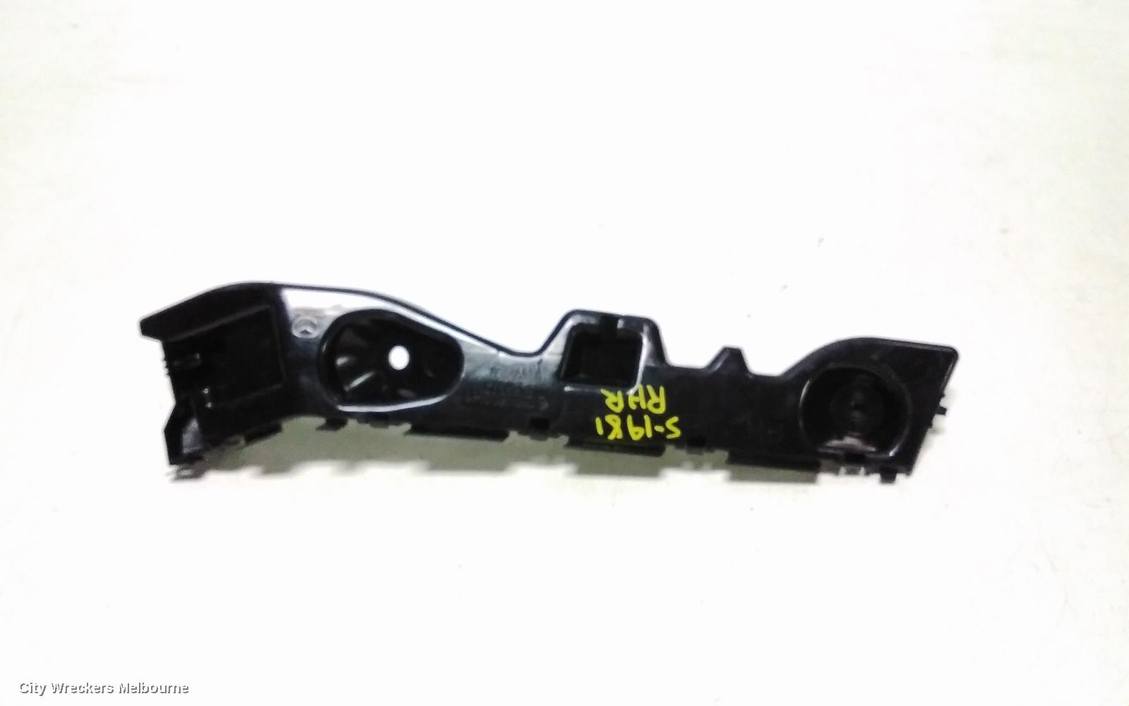 MAZDA 3, BP, 03/2019 ONWARDS, RHR BAR BRAKET: 111436