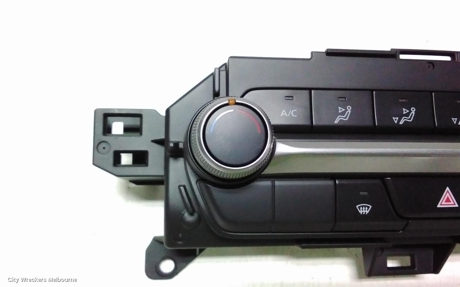 MAZDA 3 HEATER/AC CONTROLS, DUAL ZONE CLIMATE TYPE, BP, 03/2019 ONWARDS