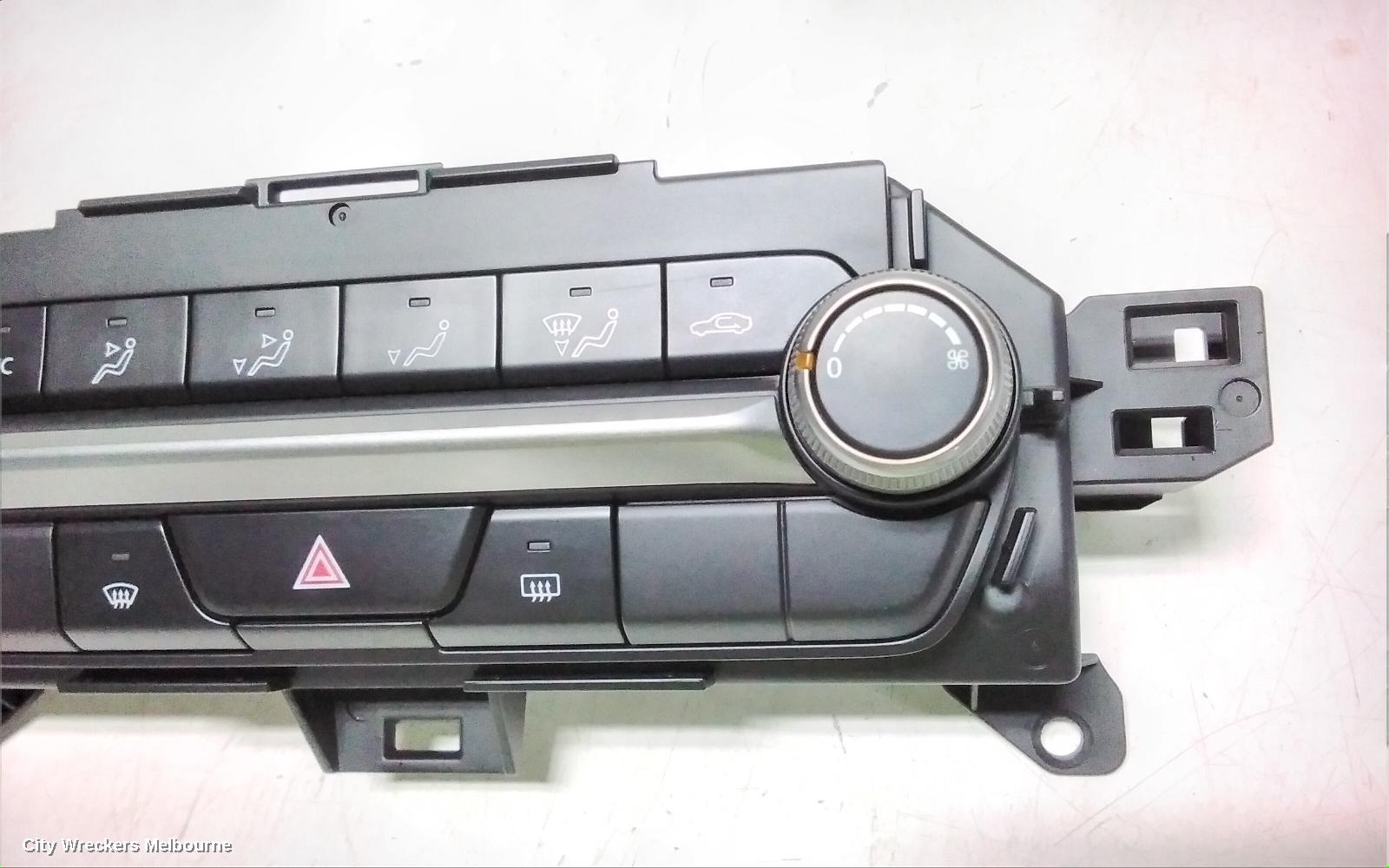 MAZDA 3 HEATER/AC CONTROLS, DUAL ZONE CLIMATE TYPE, BP, 03/2019 ONWARDS