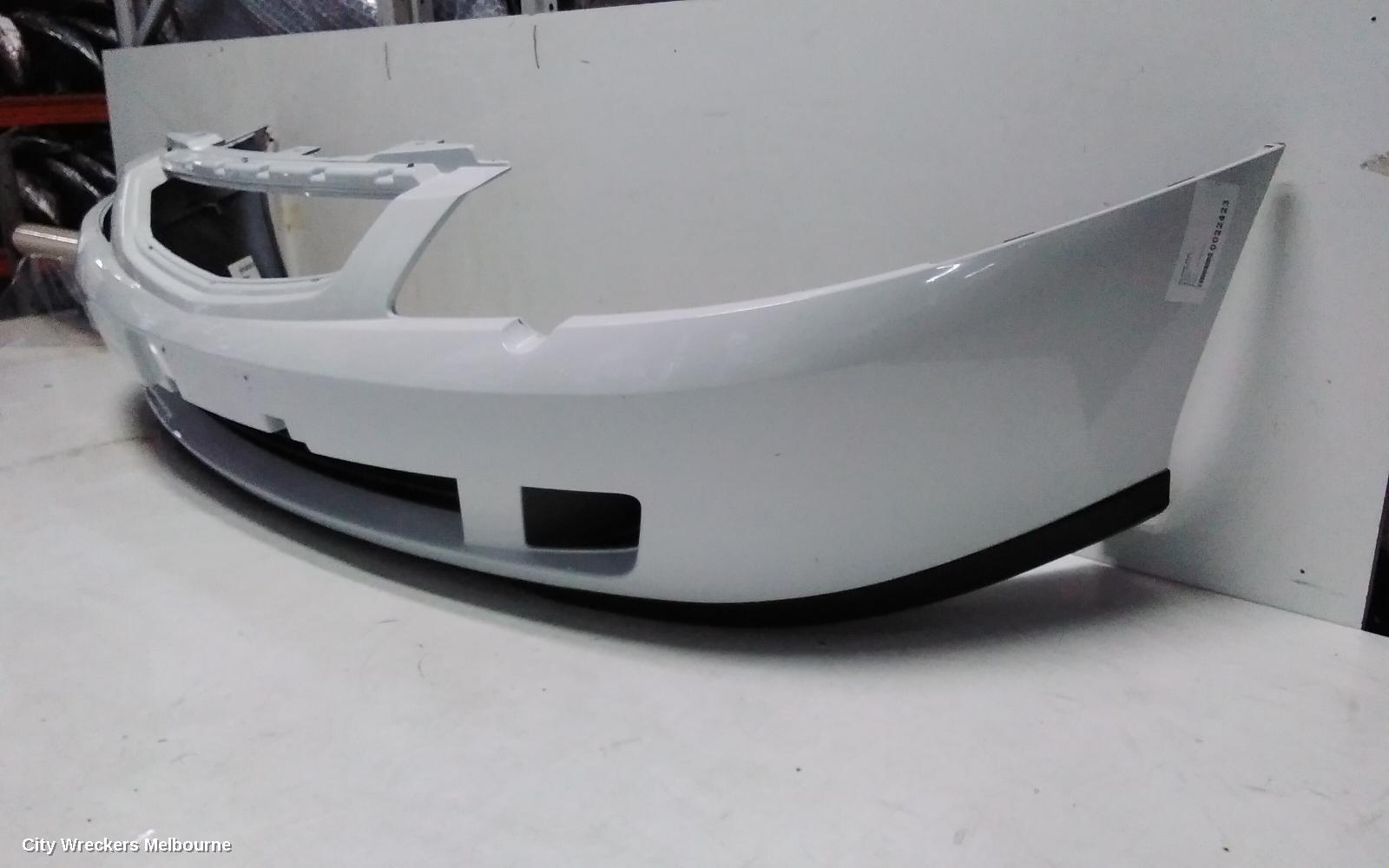 HOLDEN COMMODORE FRONT BUMPER, VY1-VY2, EXECUTIVE/ACCLAIM/EQUIPE/LUMINA/25TH ANNIV/SV8, 10/2002 - 08/2004