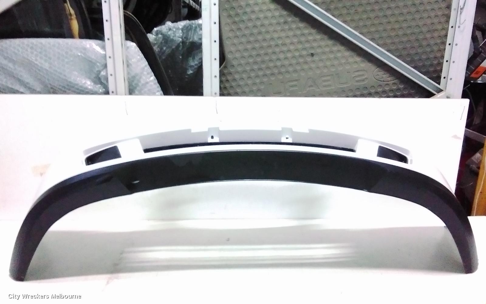 HOLDEN COMMODORE FRONT BUMPER, VY1-VY2, EXECUTIVE/ACCLAIM/EQUIPE/LUMINA/25TH ANNIV/SV8, 10/2002 - 08/2004
