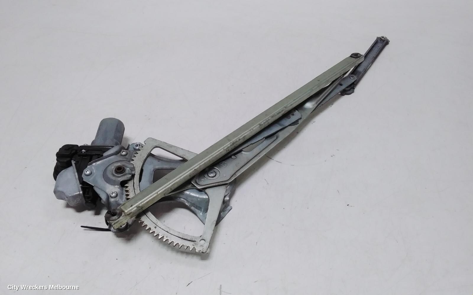 LEXUS IS250/IS250C LEFT FRONT WINDOW REG/MOTOR, IS250/IS350/IS F, GSE20R/GSE21R/USE20R, SEDAN, 11/2005 - 06/2013